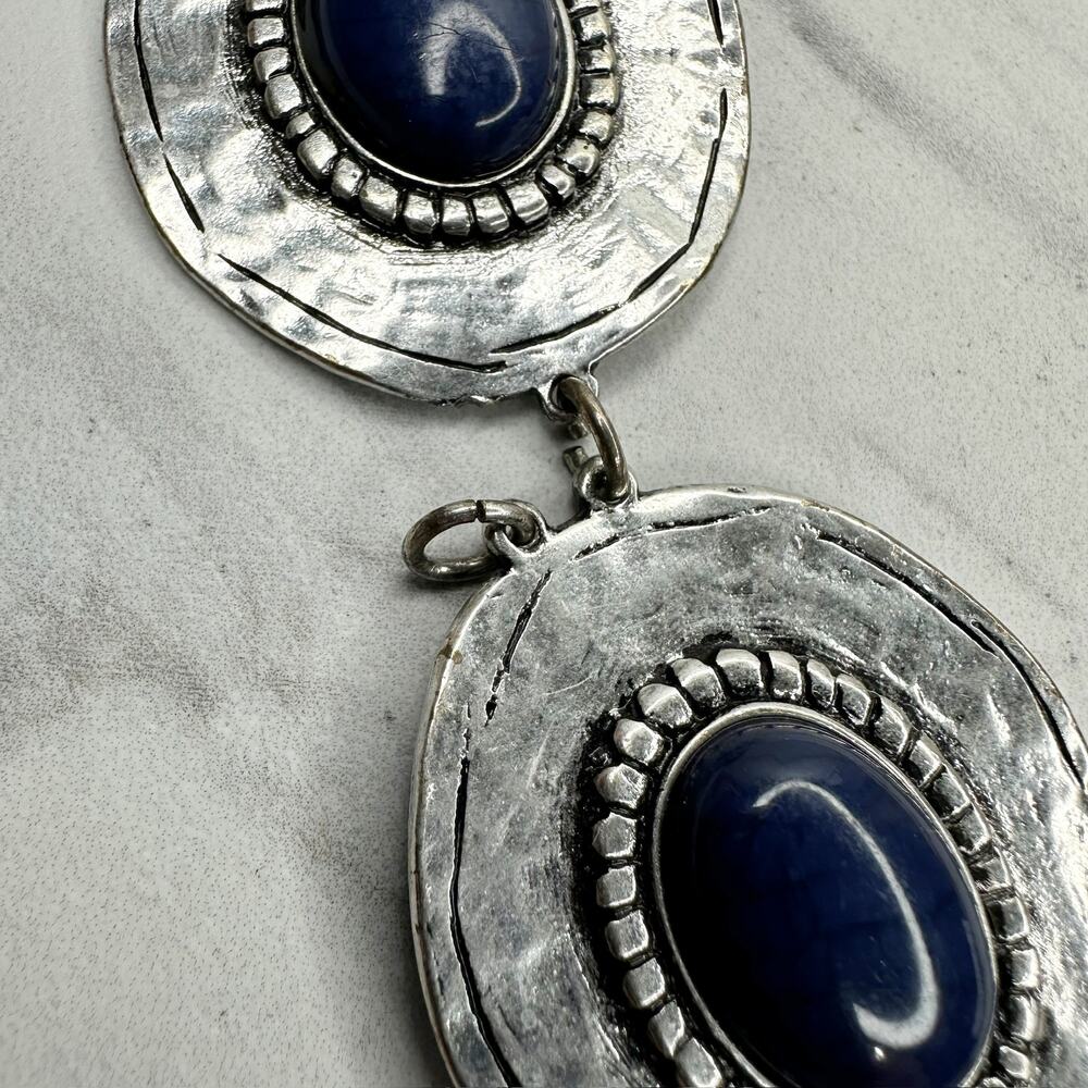 Chico's Blue Cabochon Silver Tone Disc Station Bib Necklace ✨ - Picture 4 of 11